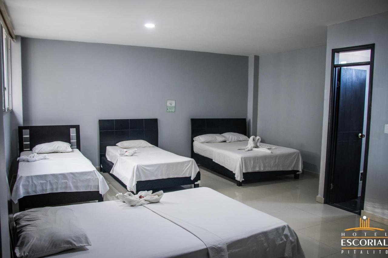 Hotel Escorial Pitalito Eksteriør bilde